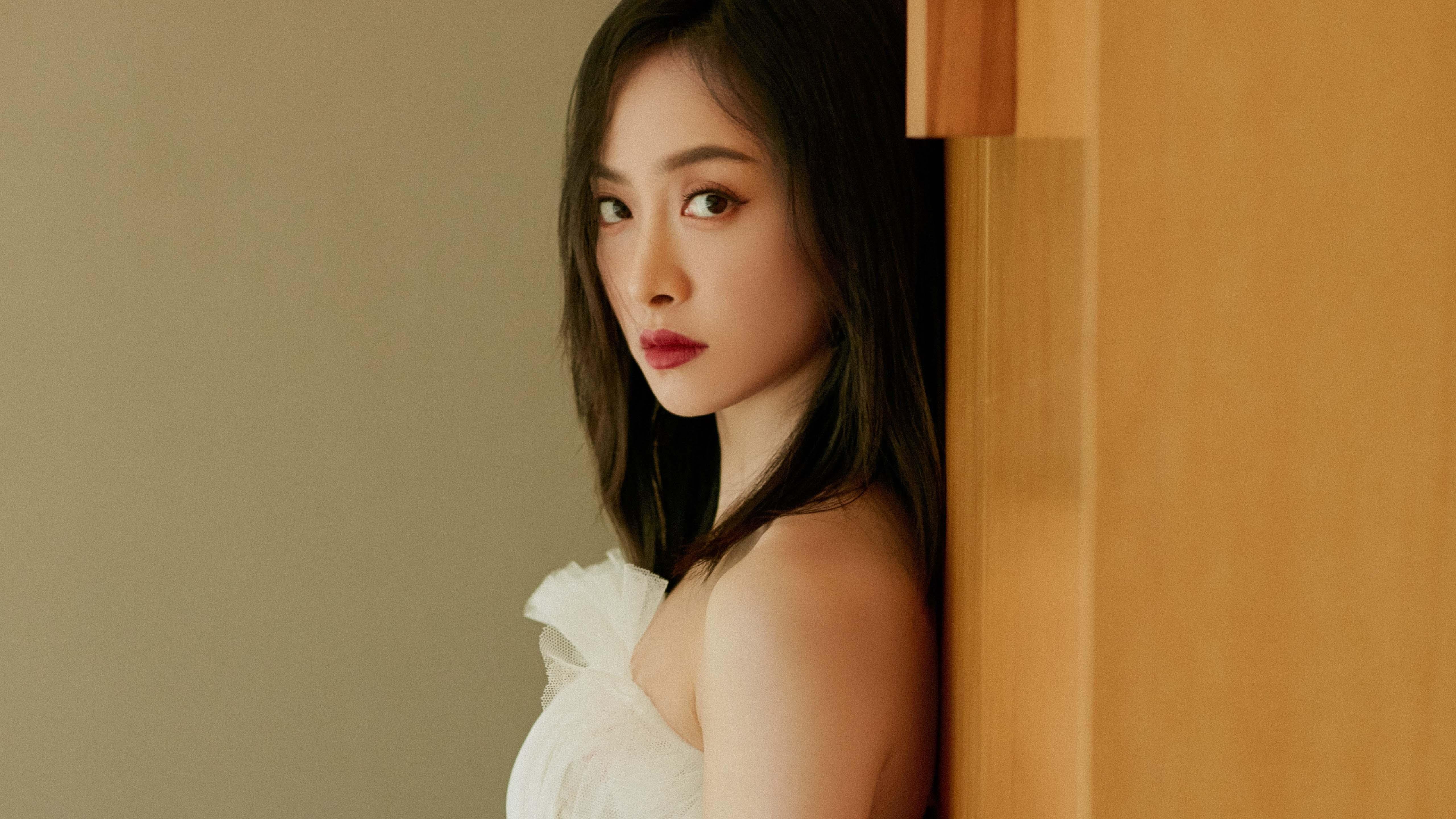 战术交响曲，阿尔瓦雷斯的支点艺术如何指挥莱比锡红牛横扫曼城