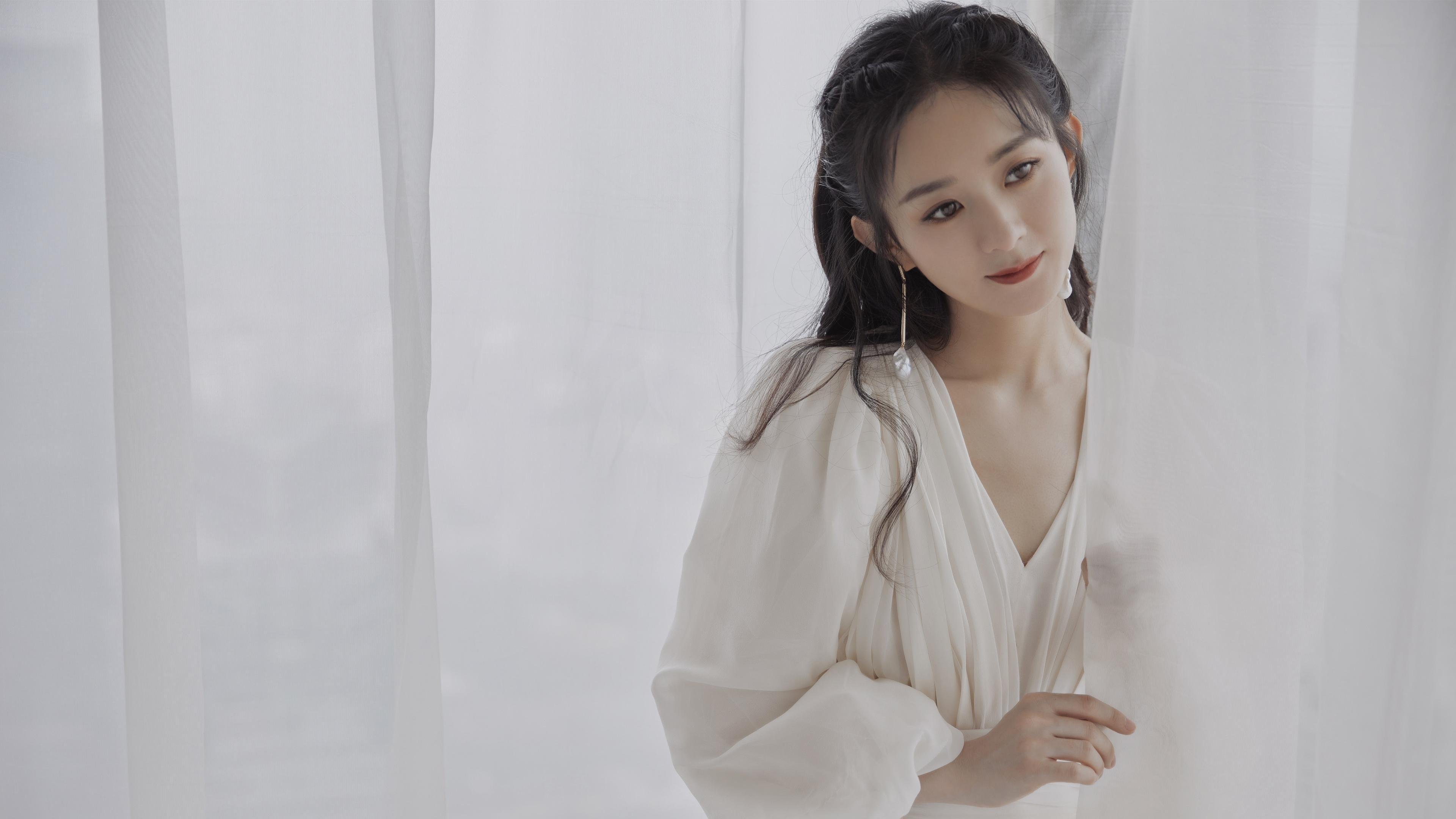 当克莱化身神话,深圳队成了他史诗中的凡人背景