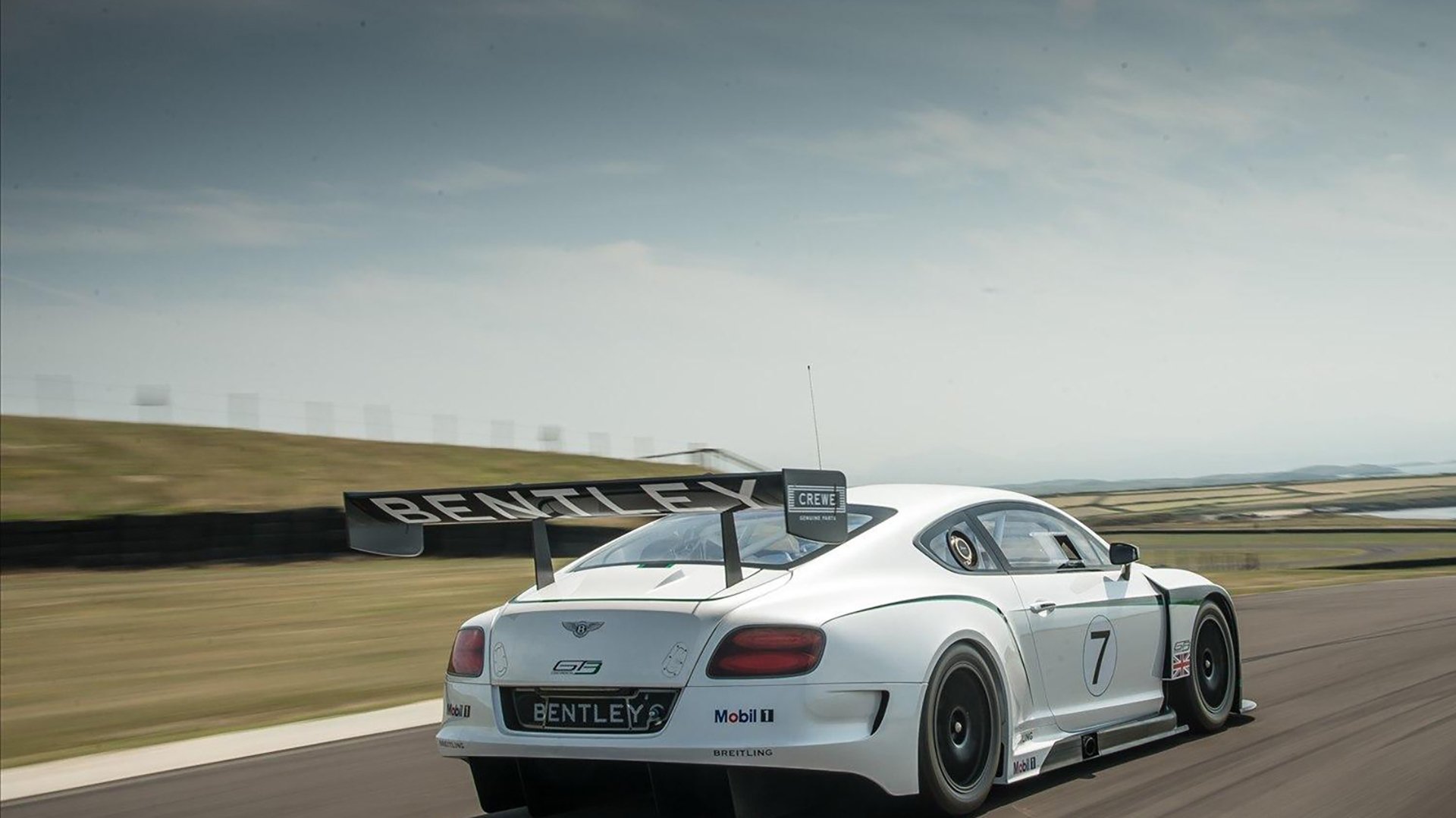 代码与荣光，楚阿梅尼的葡萄牙战袍与数据希腊的终极对决